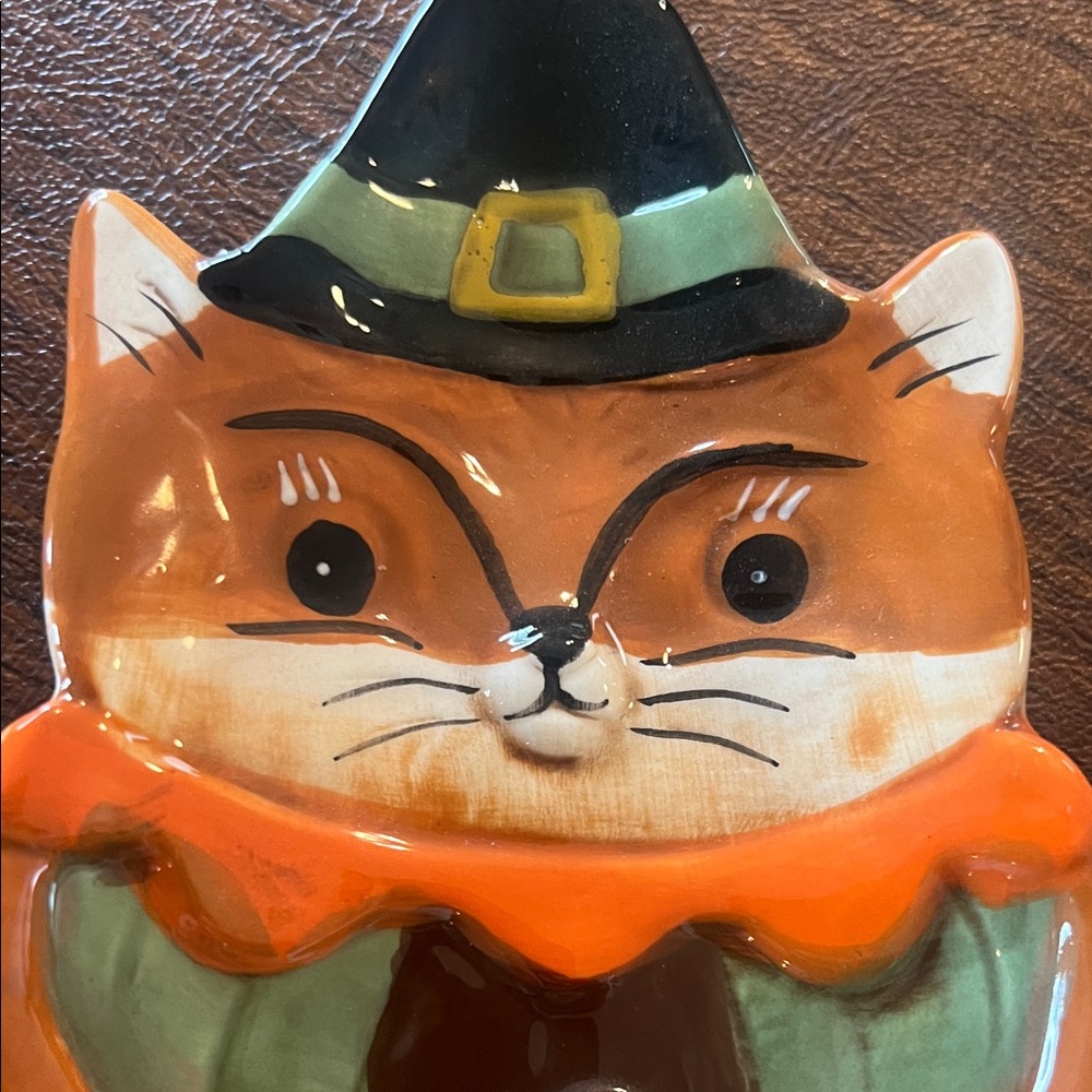 Johanna Parker Harvest Critter Pilgrim Fox with Pumpkin Spoon Rest Plate - Picture 4 of 5